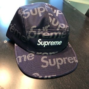 SUPREME LENTICULAR LOGO HAT NAVY BLUE